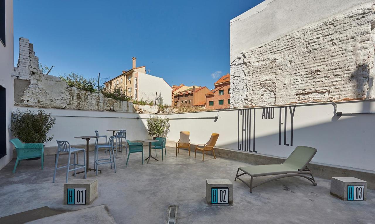 Hostelfly Madrid Exterior foto